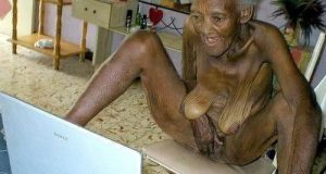 Yếu tim cấm xem. 18+ 50 Yếu tim cấm xem. 18+