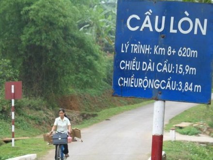 Những cây cầu chỉ có ở Việt Nam 3 Cầu Lòn thuộc huyện Hương Thủy, thành phố Huế