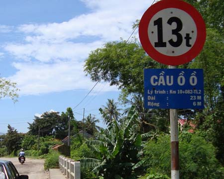 Những cây cầu chỉ có ở Việt Nam 6 Cầu Ồ Ồ nằm trên quốc lộ 1A đoạn qua huyện Vạn Ninh (Khánh Hòa).