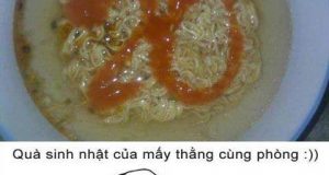Quà sinh nhật của mấy đứa cùng phòng 1 Quà sinh nhật của mấy đứa cùng phòng